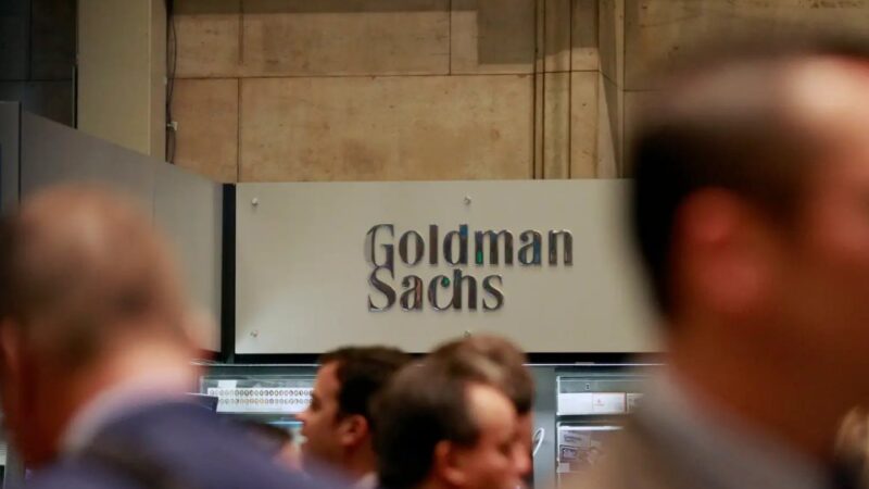 Goldman Sachs снижает риск рецессии в США до 20% — что это означает для биткоина